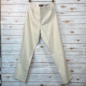 Gloria Vanderbilt Beige Missy Jeans w Embellishments on Back Pockets Size 18